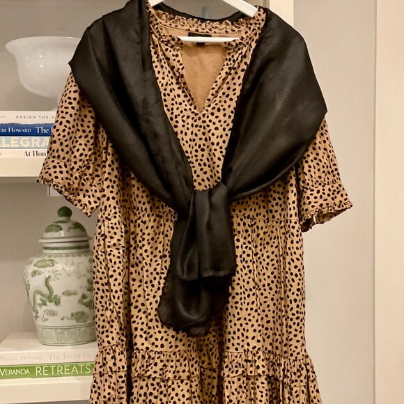 J.Crew - Cheetah Print Tiered Ruffle Cotton Dress+Black Wrap and Earrings - Picture 4 of 8